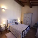 In Umbertide With Pool And Garden Vila