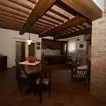 Vila In Umbertide With Pool And Garden Galera