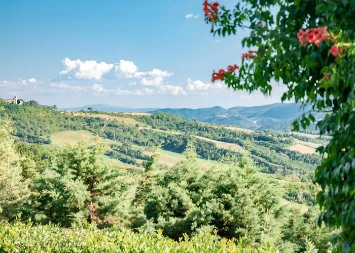In Umbertide With Pool And Garden